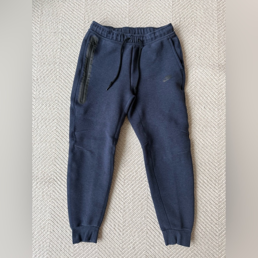 Nike Tech Joggers Navy Blue sz M